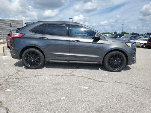 2020 Ford Edge ST