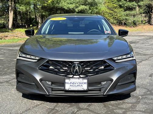 2025 Acura TLX