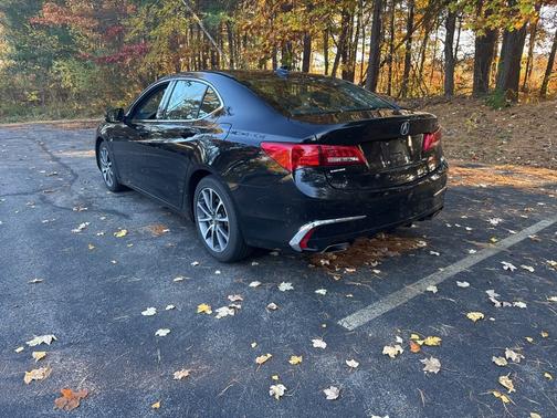2019 Acura TLX 