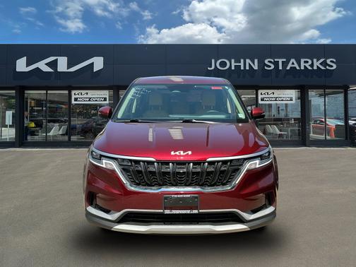 2022 Kia Carnival LXS FWD