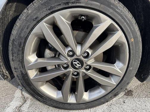 2016 Hyundai Elantra GT Base