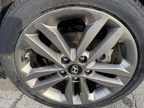 2016 Hyundai Elantra GT Base