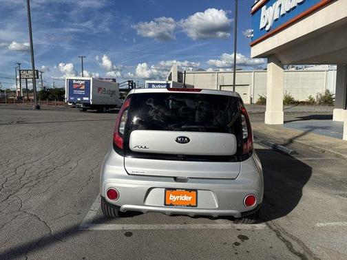 2017 Kia Soul +