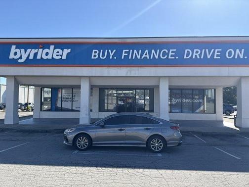 2018 Hyundai SONATA SE