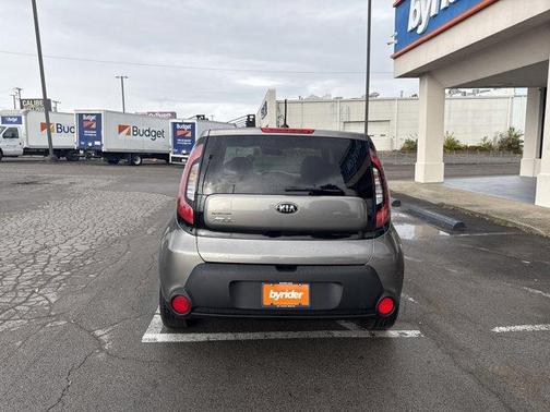2016 Kia Soul Base