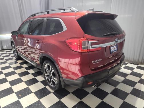 2023 Subaru Ascent Limited 8-Passenger