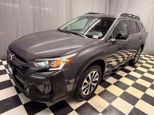 Gray Metallic 2024 Subaru Outback Base