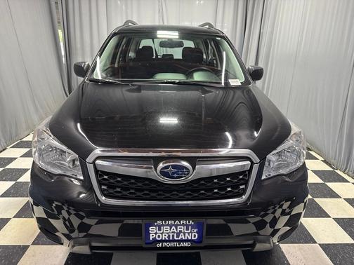 Crystal Black Silica 2015 Subaru Forester 2.5i
