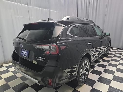 2022 Subaru Outback Touring