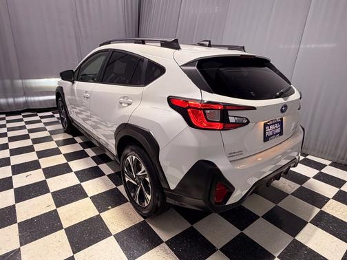 Crystal White Pearl 2024 Subaru Crosstrek Base