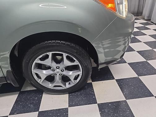 2015 Subaru Forester 2.5i Touring