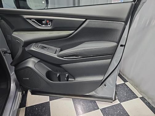 2025 Subaru Ascent Onyx Edition Touring 7-Passenger