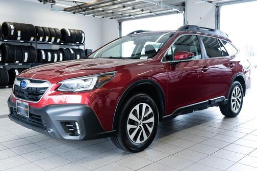 Crimson Red Pearl 2022 Subaru Outback Premium