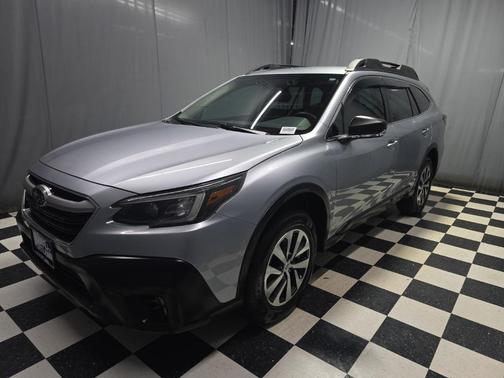 2022 Subaru Outback Base