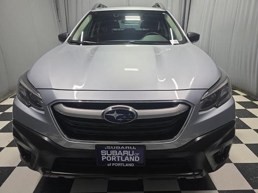 2022 Subaru Outback Base