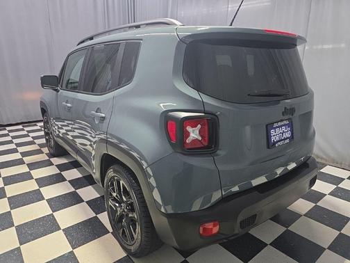 Anvil 2017 Jeep Renegade Altitude