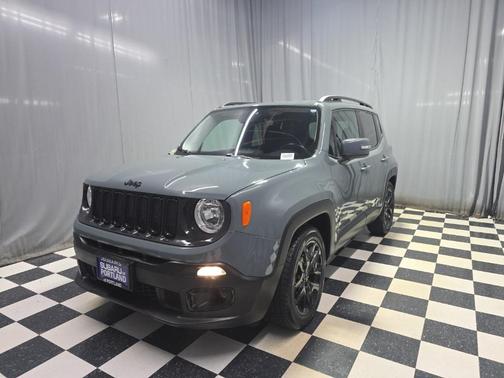 2017 Jeep Renegade Altitude