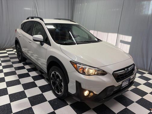 Crystal White Pearl 2023 Subaru Crosstrek Premium