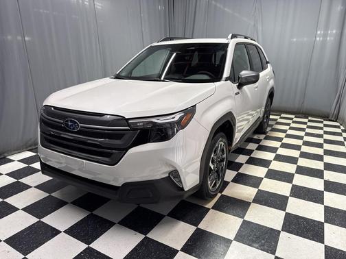 2025 Subaru Forester Hybrid Premium