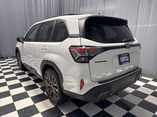 2025 Subaru Forester Sport