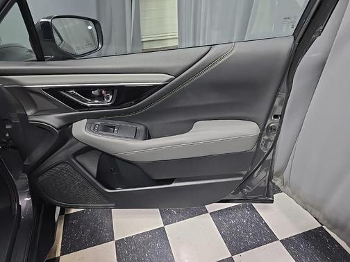 2021 Subaru Outback Onyx Edition XT