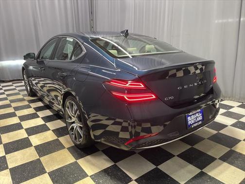2023 Genesis G70 2.0T AWD