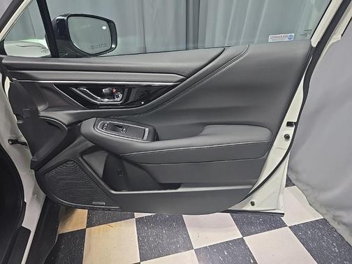 2025 Subaru Outback Limited XT