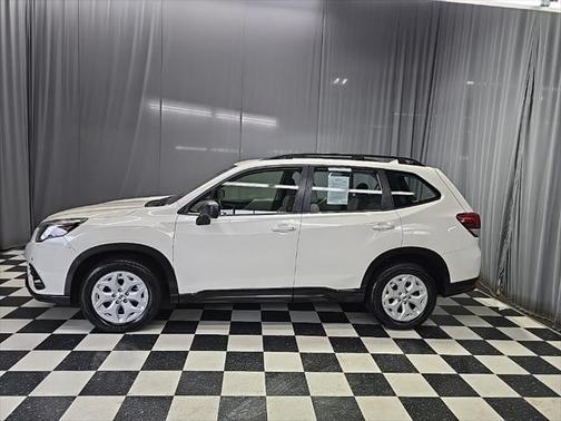 2022 Subaru Forester Base