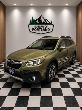 Green Metallic 2022 Subaru Outback Limited