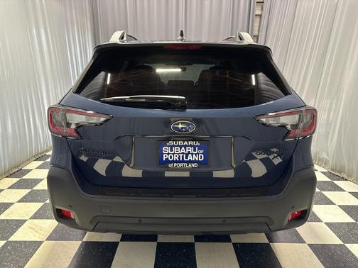 2025 Subaru Outback Onyx Edition XT