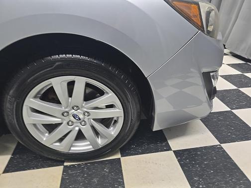 2015 Subaru Impreza 2.0i Premium