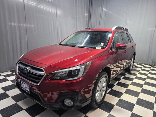 Crimson Red Pearl 2019 Subaru Outback 2.5i Premium
