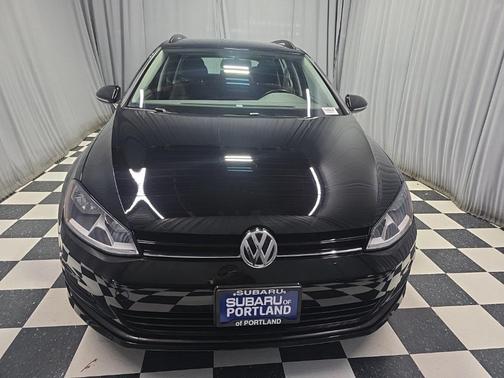 2017 Volkswagen Golf SportWagen TSI S