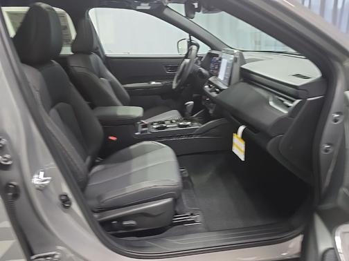 Pearl 2026 Subaru Outback Limited XT