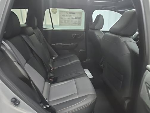Pearl 2026 Subaru Outback Limited XT