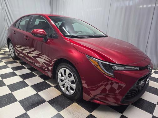 Pearl 2026 Toyota Corolla LE