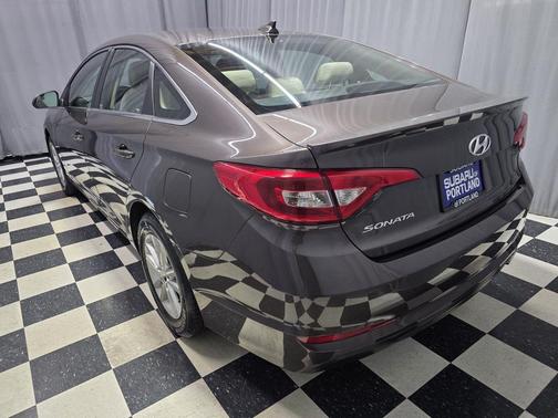 Dark Truffle 2015 Hyundai SONATA SE
