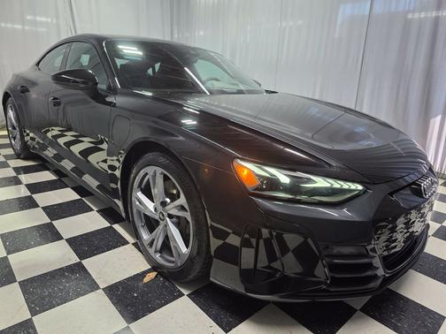 Black 2022 Audi e-tron GT Premium Plus