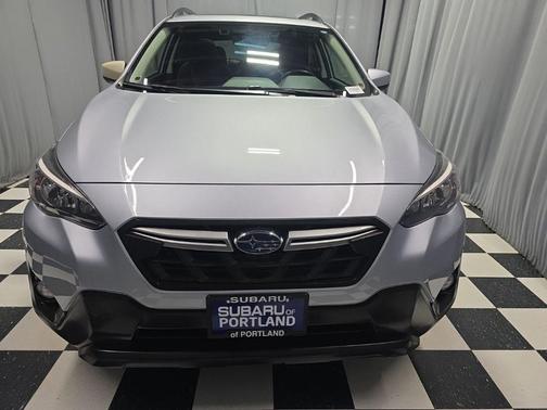 Ice Silver Metallic 2021 Subaru Crosstrek Premium