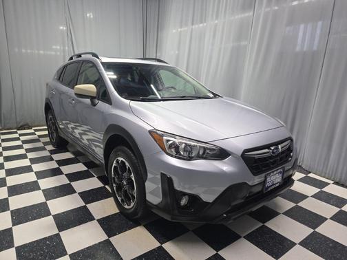 Ice Silver Metallic 2021 Subaru Crosstrek Premium