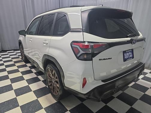 2025 Subaru Forester Sport
