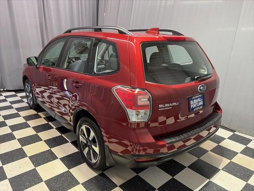 Venetian Red Pearl 2018 Subaru Forester 2.5i