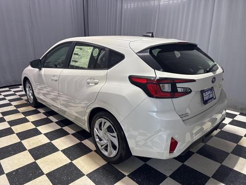 2025 Subaru Impreza Base