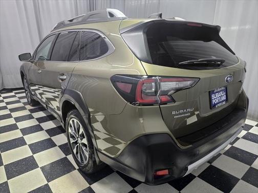 2024 Subaru Outback Touring XT