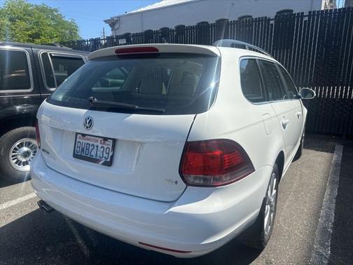 2013 Volkswagen Jetta SportWagen TDI