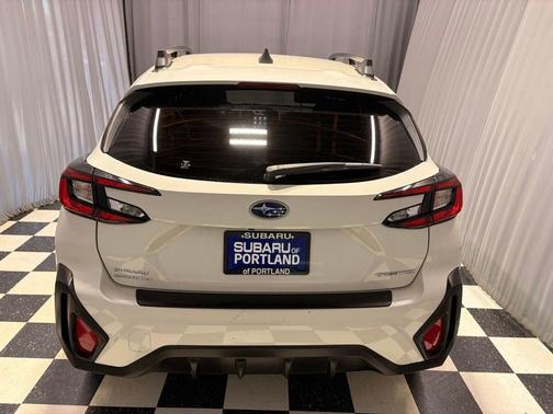Crystal White Pearl 2024 Subaru Crosstrek Premium
