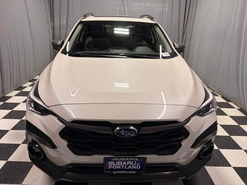 Crystal White Pearl 2024 Subaru Crosstrek Premium