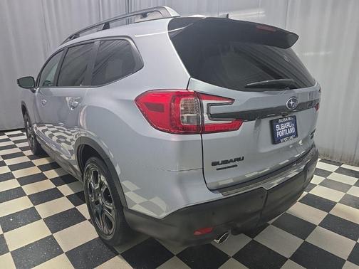 Silver Metallic 2026 Subaru Ascent Onyx Edition Touring 7-Passenger