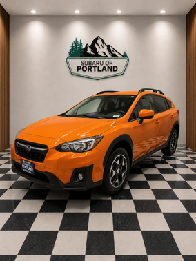 Orange 2018 Subaru Crosstrek 2.0i