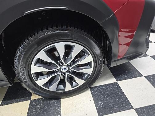 Crimson Red Pearl 2023 Subaru Outback Limited